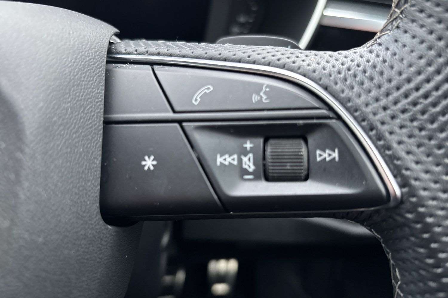 Used Audi Q3 2023 for sale - 77099620: Photo 17