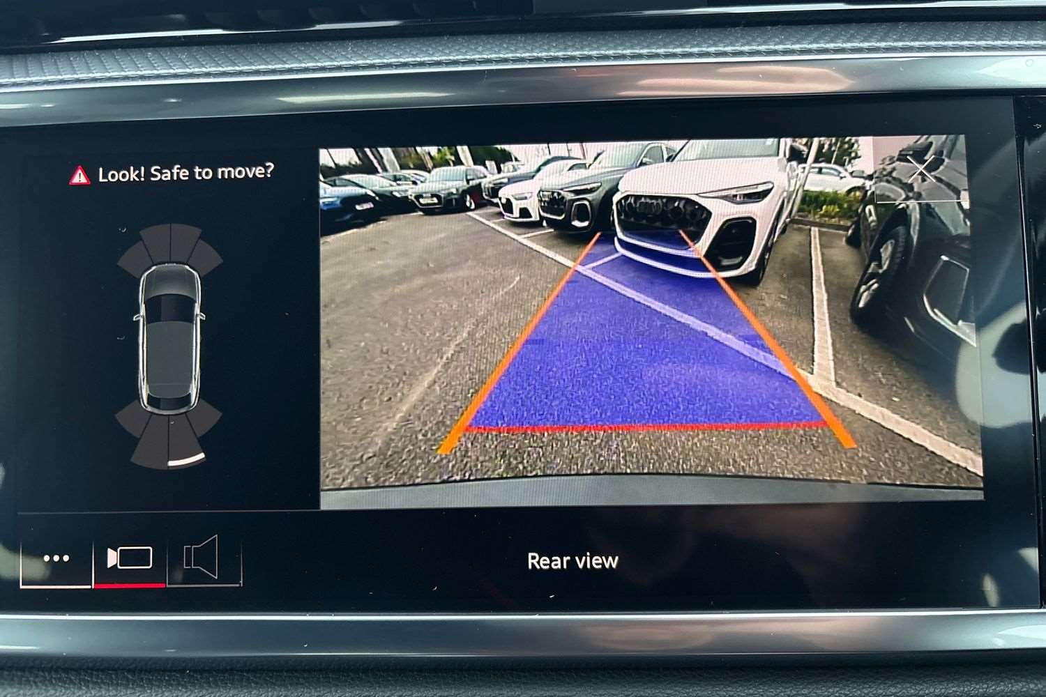 Used Audi Q3 2023 for sale - 77099620: Photo 26