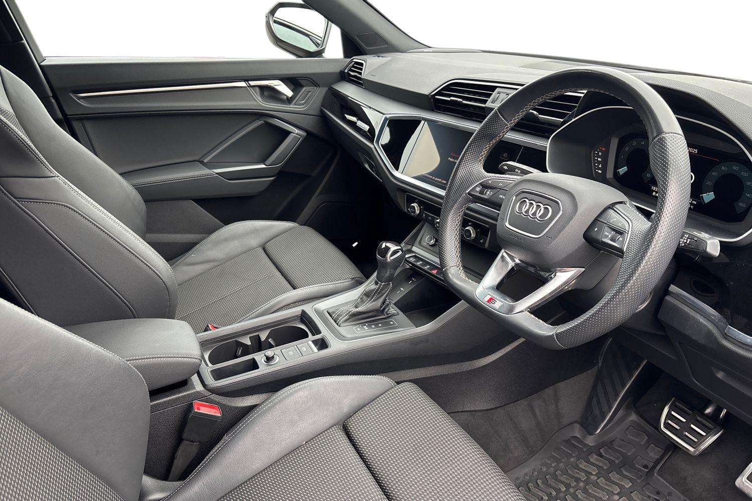 Used Audi Q3 2023 for sale - 77099620: Photo 6