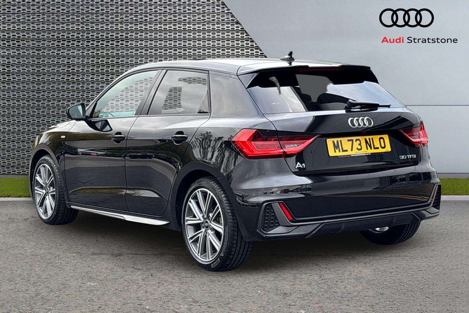 Used Audi A1 2023 for sale - 76242544: Photo 3