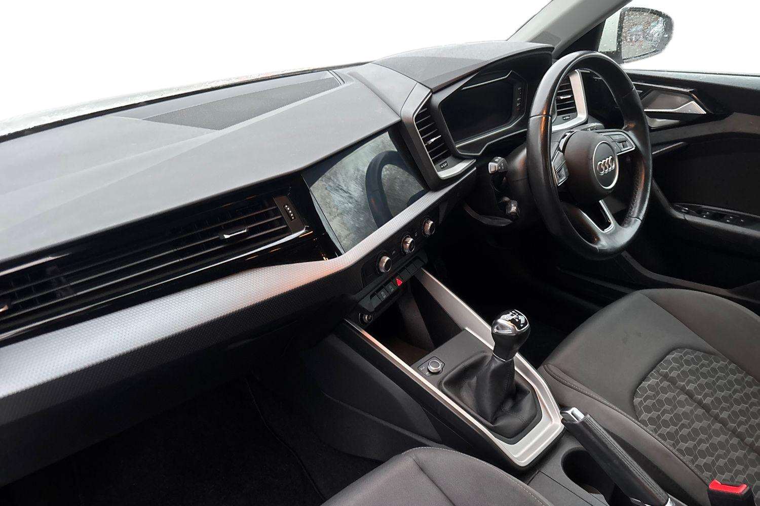 Used Audi A1 2021 for sale - 76827524: Photo 2