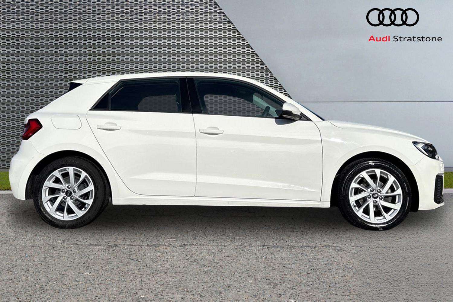 Used Audi A1 2022 for sale - 77756497: Photo 4
