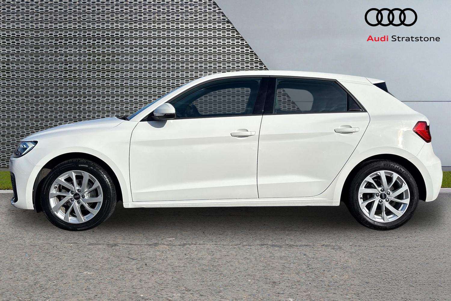 Used Audi A1 2022 for sale - 77756497: Photo 8
