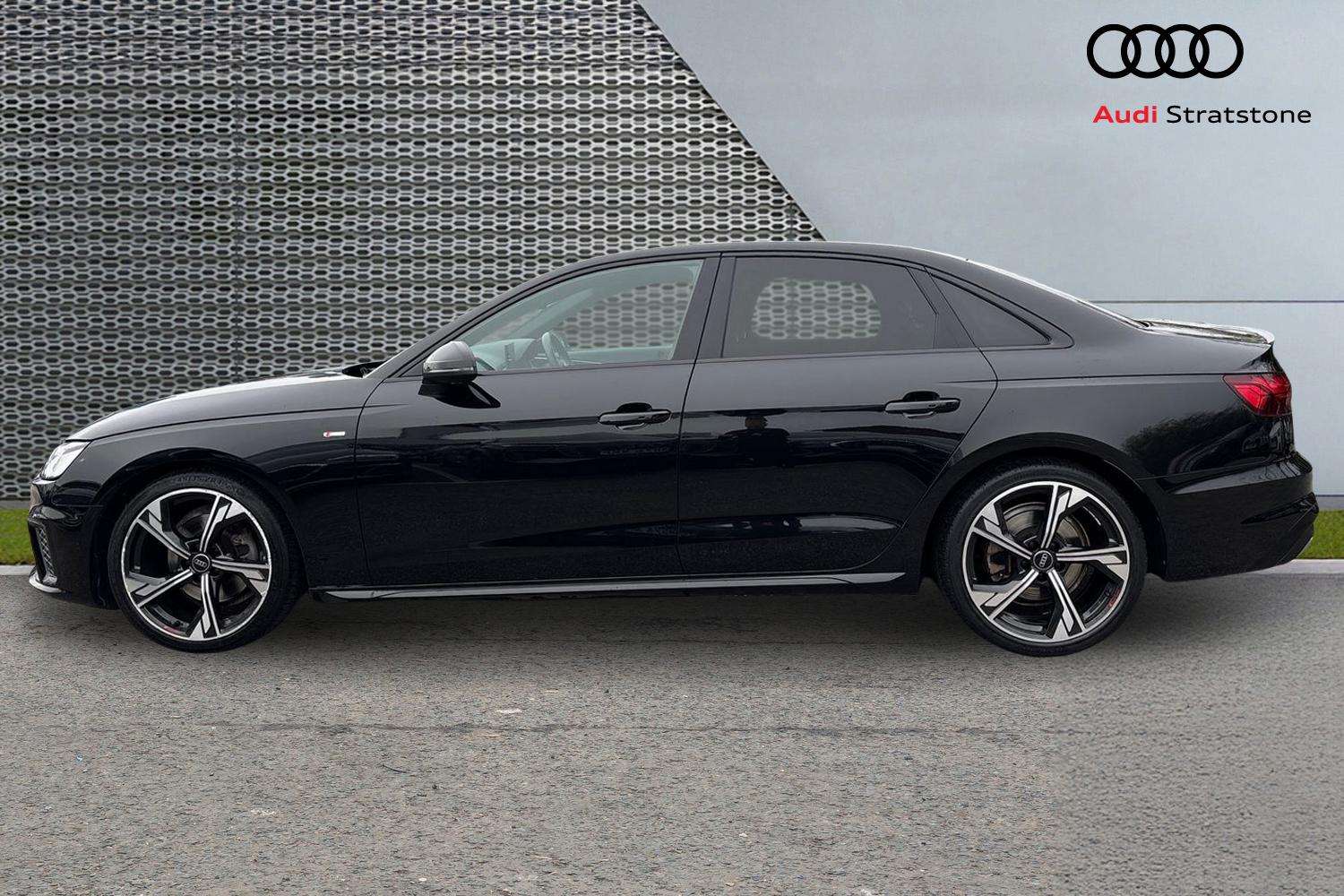 Used Audi A4 2022 for sale - 77996152: Photo 8