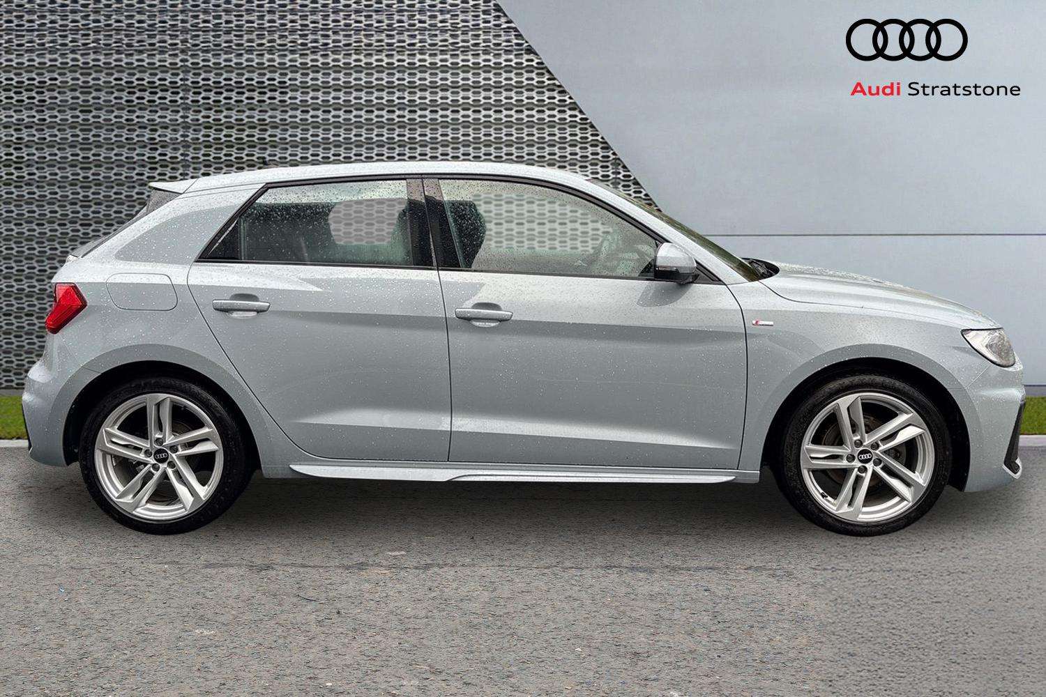 Used Audi A1 2021 for sale - 76661739: Photo 4