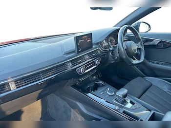 Used Audi A4 2017 for sale - 77112364: Photo