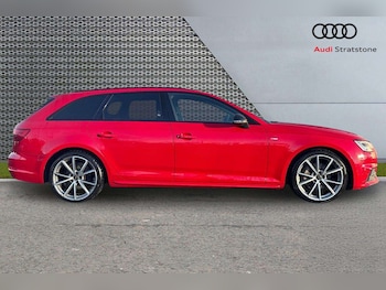 Used Audi A4 2017 for sale - 77112364: Photo