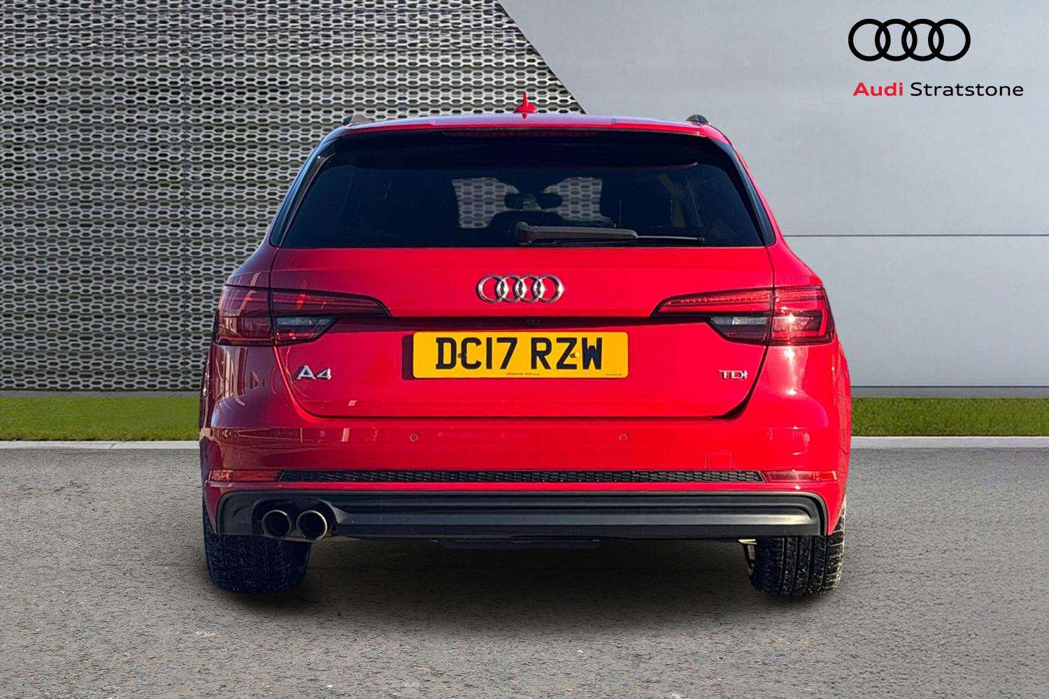 Used Audi A4 2017 for sale - 77112364: Photo 7