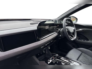 Used Audi Q6 e-tron 2024 for sale - 79078636: Photo