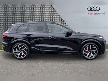 Used Audi Q6 e-tron 2024 for sale - 79078636: Photo