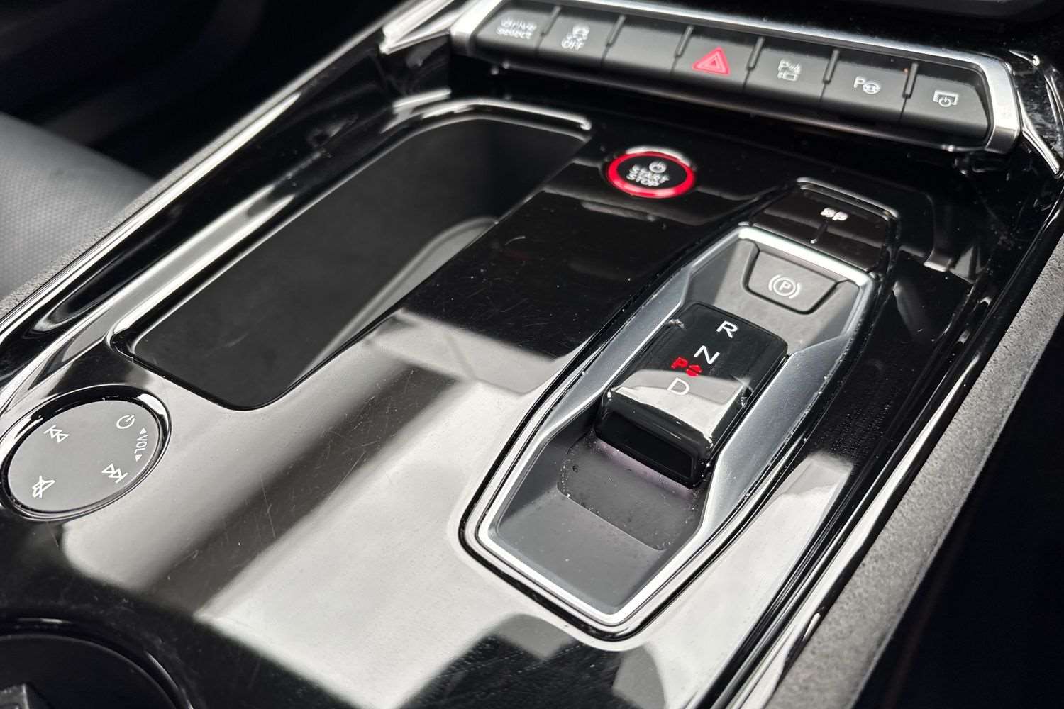 Used Audi RS e-tron GT for sale - 78104789: Photo 15