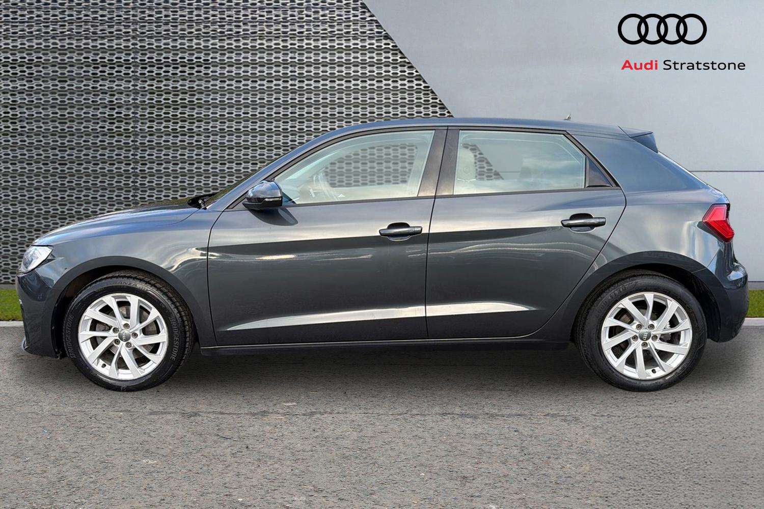 Used Audi A1 2019 for sale - 77648891: Photo 8