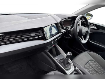 Used Audi A1 2022 for sale - 76460600: Photo