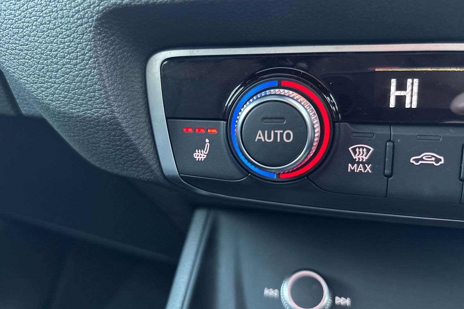 Used Audi Q3 2025 for sale - 76411323: Photo 28