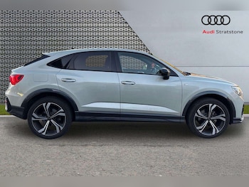 Used Audi Q3 2025 for sale - 76411323: Photo