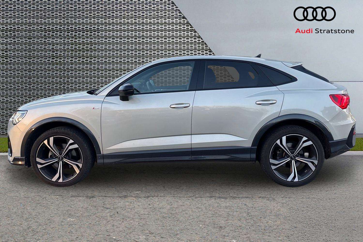 Used Audi Q3 2025 for sale - 76411323: Photo 8