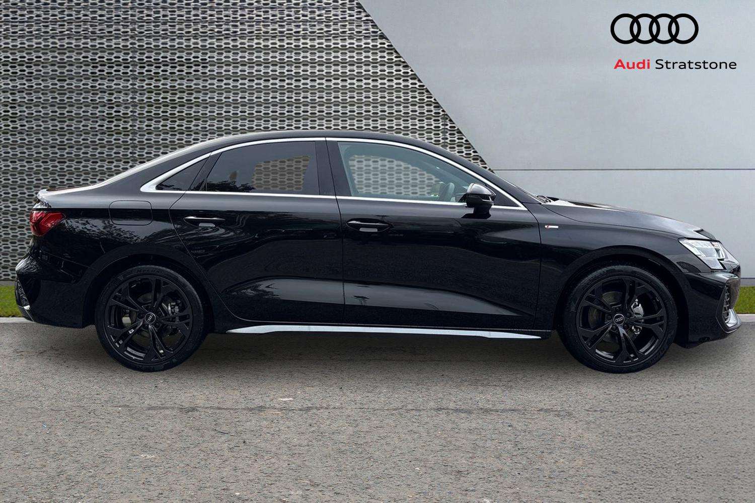 Used Audi A3 2025 for sale - 76351662: Photo 4