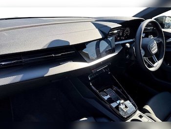 Used Audi RS3 2024 for sale - 75086447: Photo