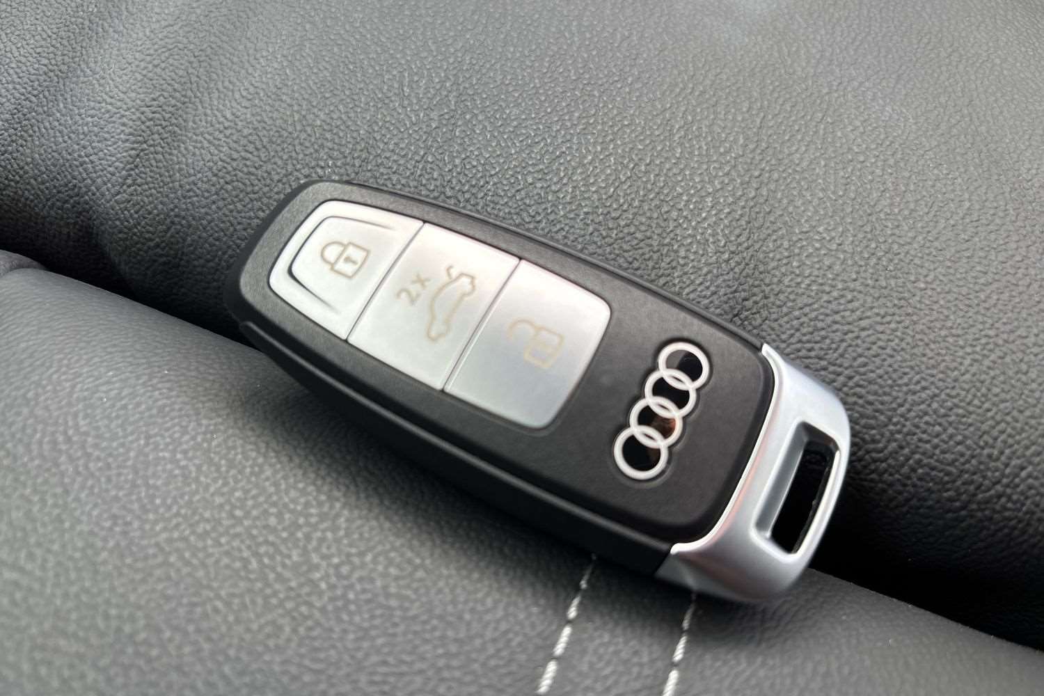 Used Audi Q4 e-tron 2025 for sale - 78024461: Photo 25