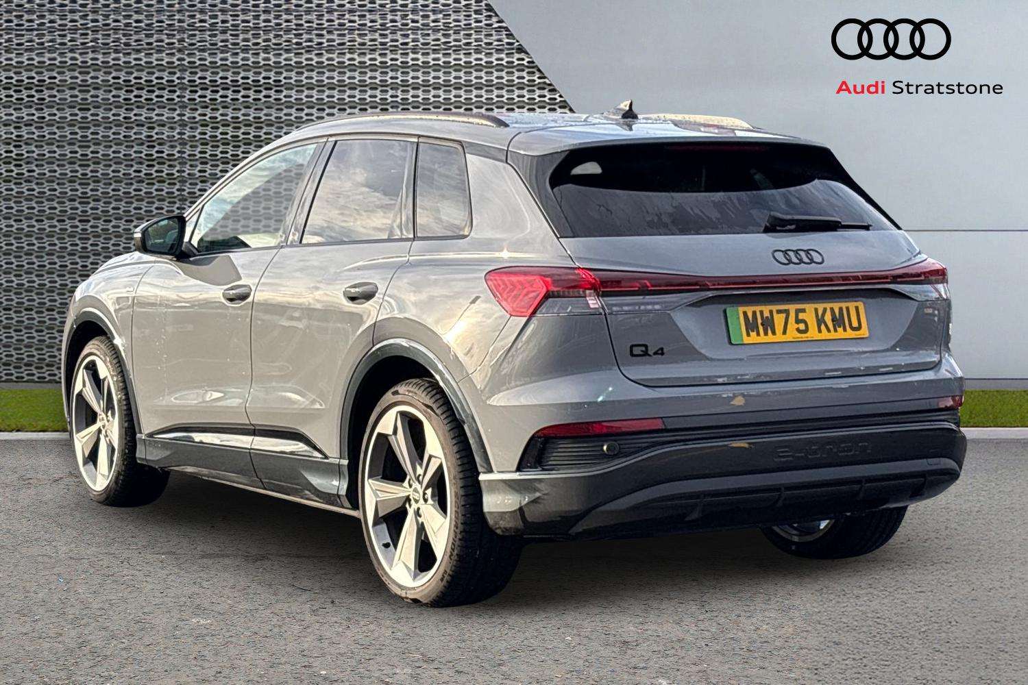 Used Audi Q4 e-tron 2025 for sale - 78024461: Photo 3