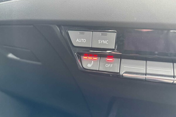 Used Audi Q4 e-tron 2025 for sale - 76075244: Photo 16