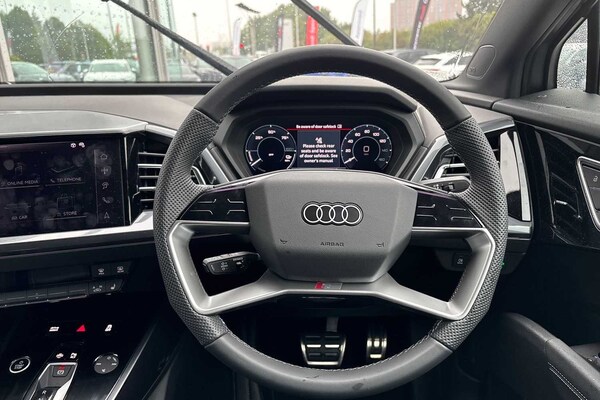 Used Audi Q4 e-tron 2025 for sale - 76075244: Photo 17