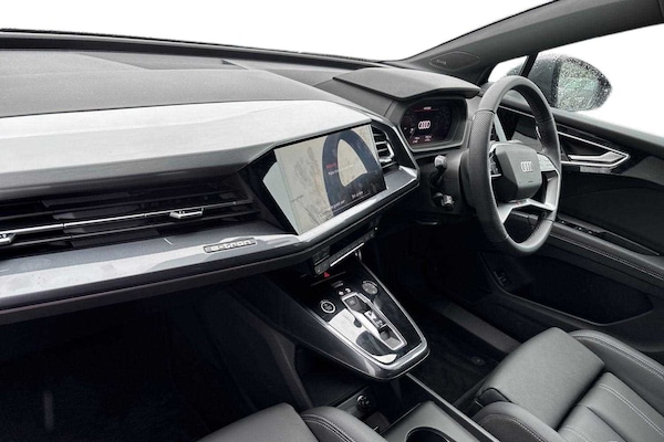 Used Audi Q4 e-tron 2025 for sale - 76075244: Photo 2