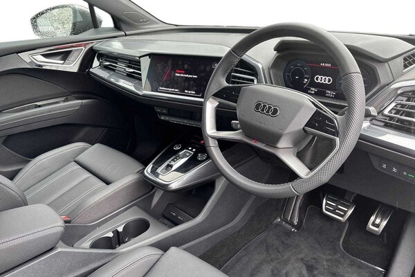 Used Audi Q4 e-tron 2025 for sale - 76075244: Photo 6
