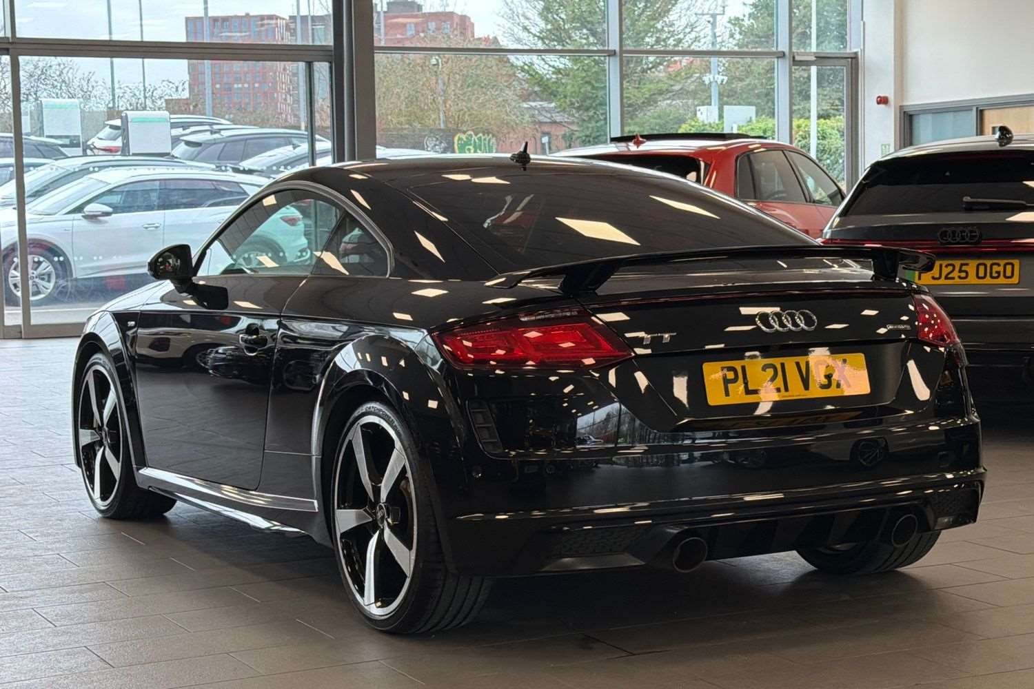 Used Audi TT 2021 for sale - 77648898: Photo 3