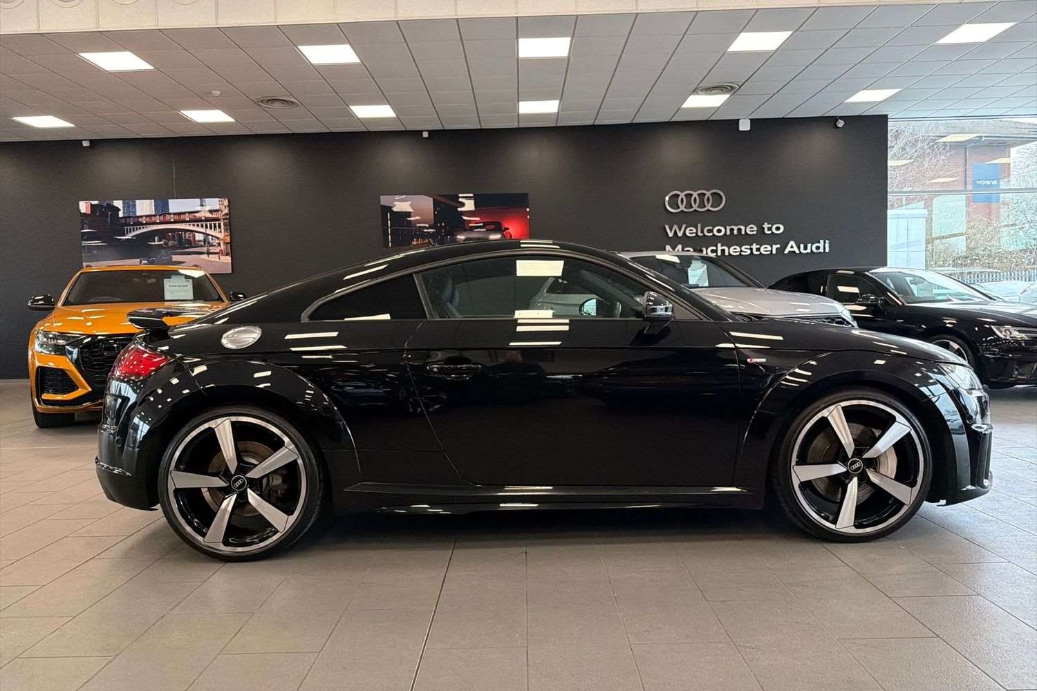 Used Audi TT 2021 for sale - 77648898: Photo 4