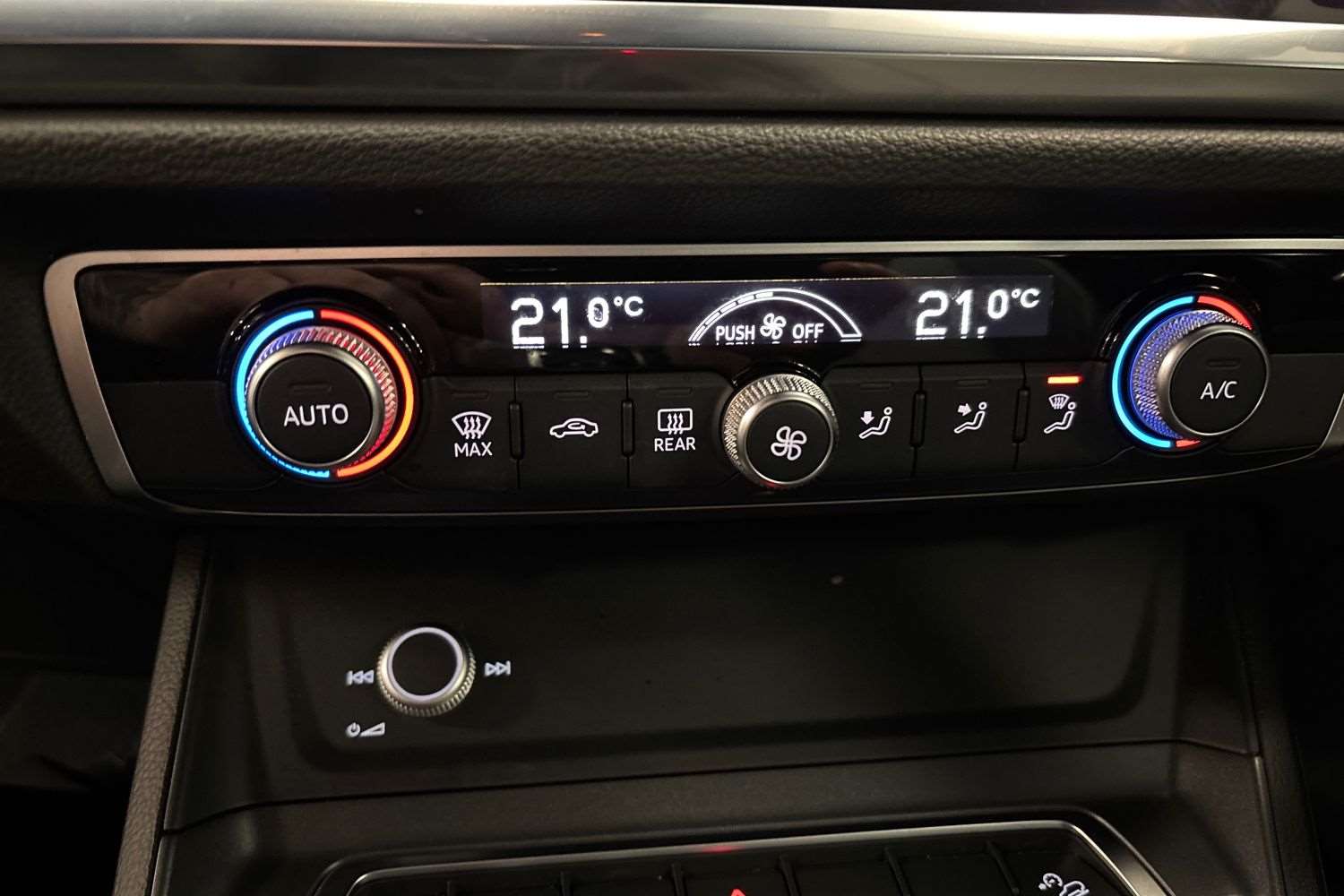 Used Audi Q3 2023 for sale - 76063299: Photo 28