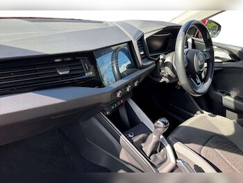 Used Audi A1 2020 for sale - 76063410: Photo 2