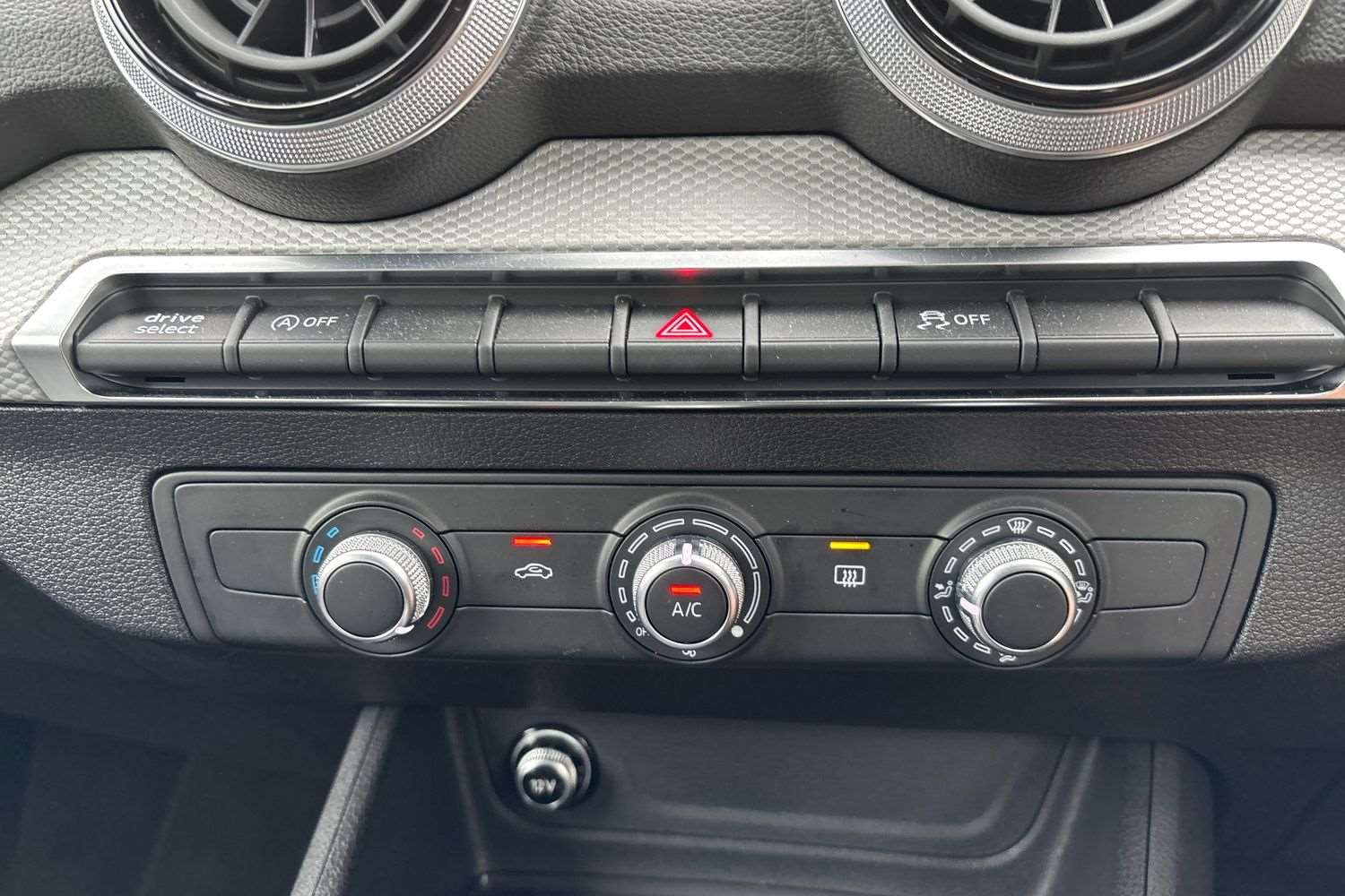 Used Audi Q2 2025 for sale - 77553110: Photo 32