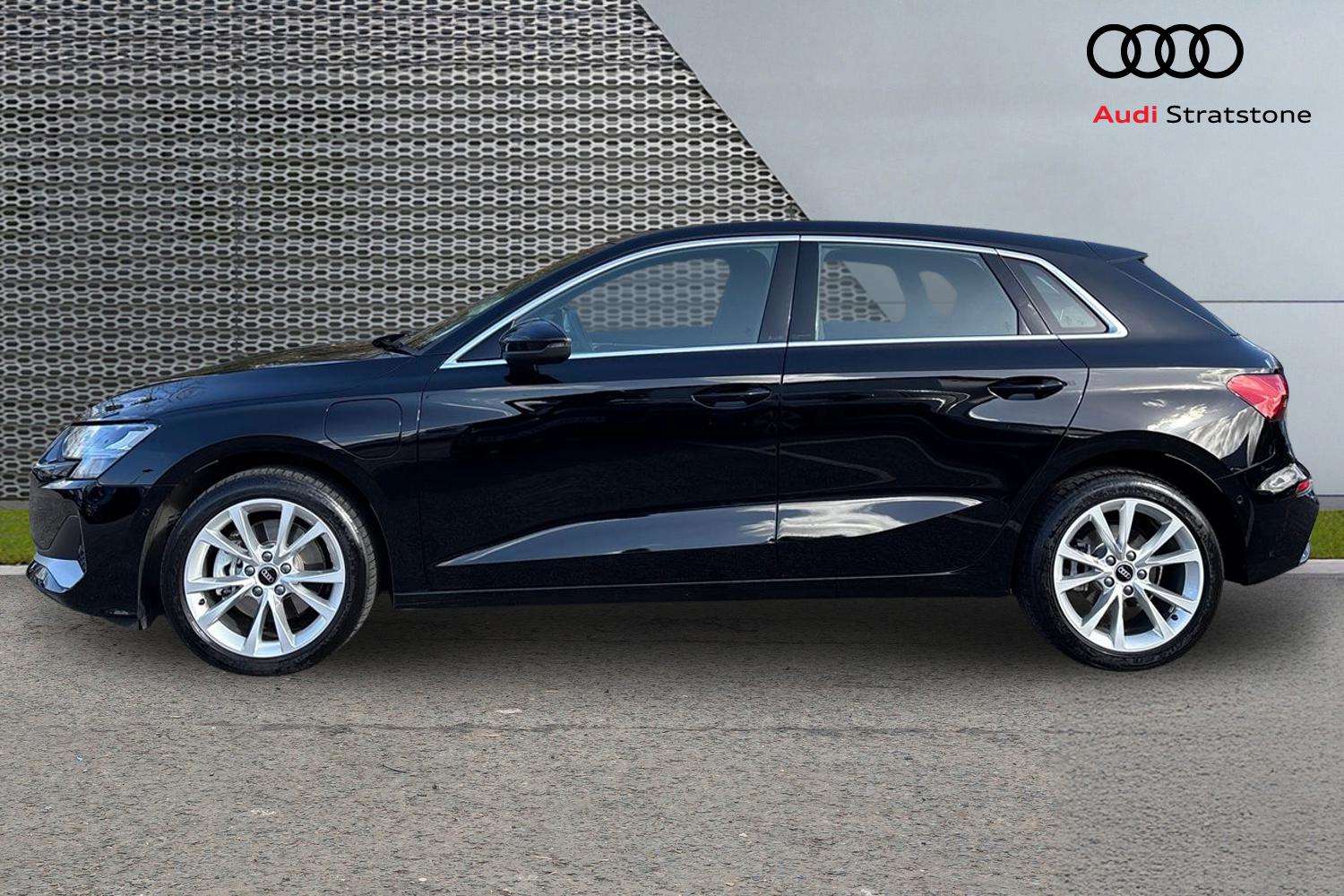 Used Audi A3 2025 for sale - 77858059: Photo 8