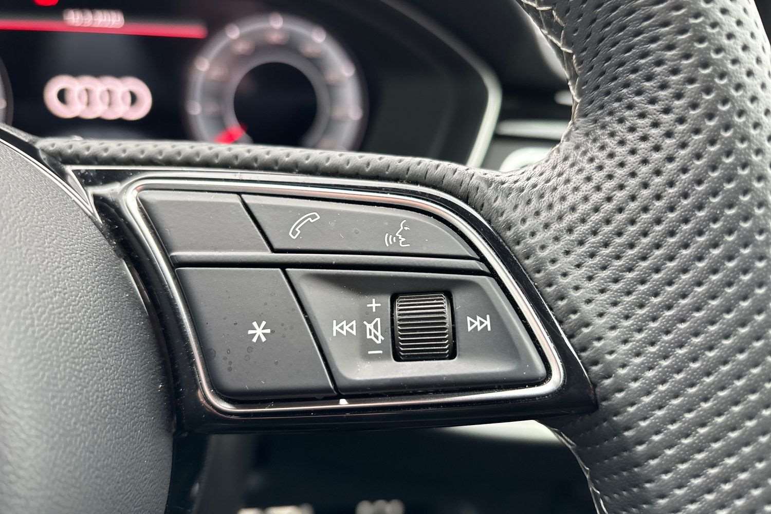 Used Audi A4 2023 for sale - 77913930: Photo 17