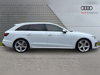 Used Audi A4 2023 for sale - 77913930: Photo