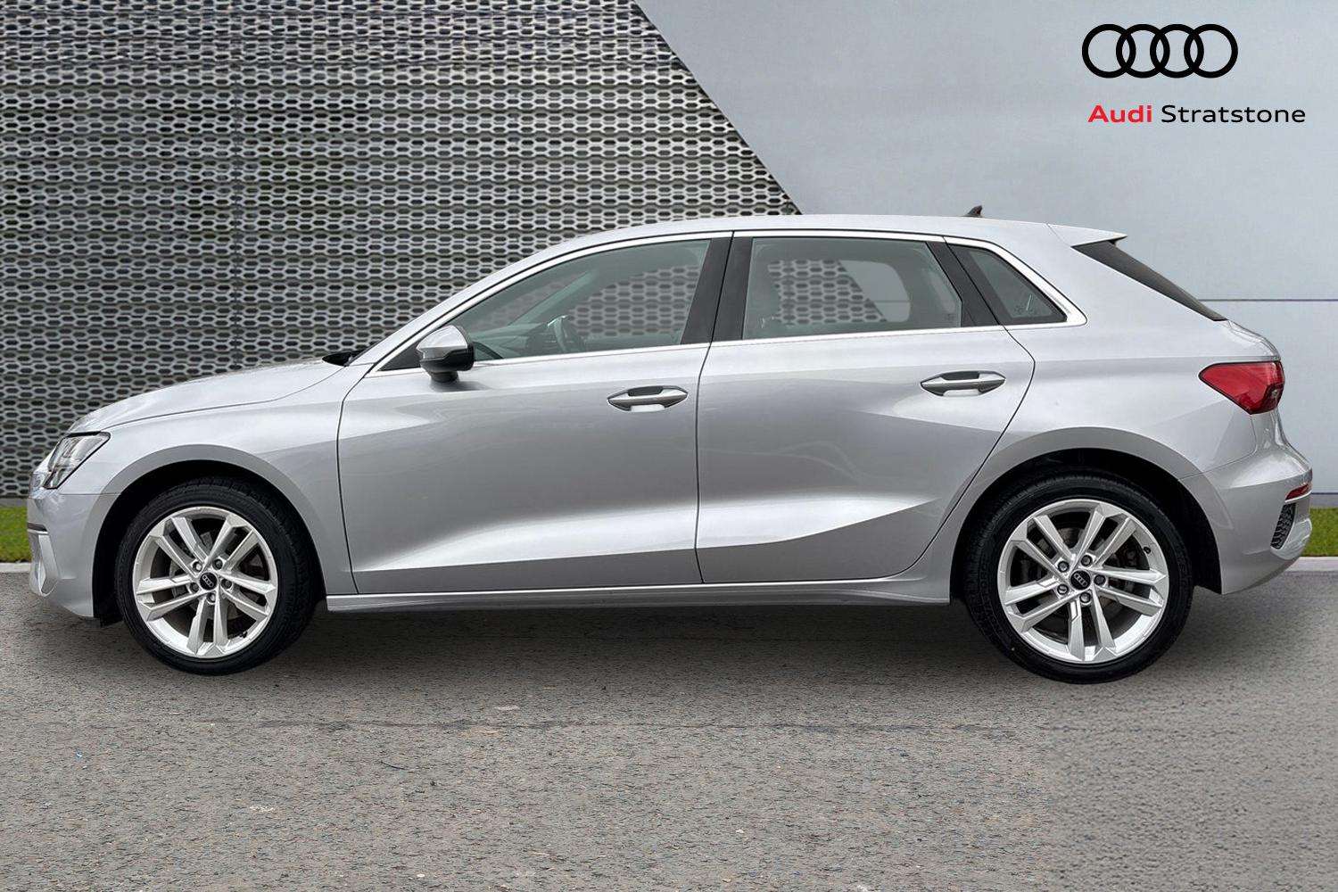 Used Audi A3 2023 for sale - 77858572: Photo 8