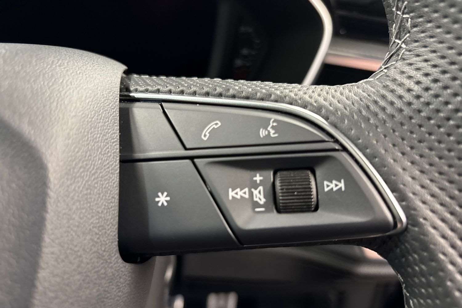 Used Audi Q3 2025 for sale - 76553190: Photo 17