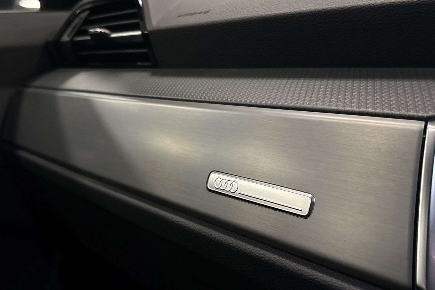 Used Audi Q3 2025 for sale - 76553190: Photo 32