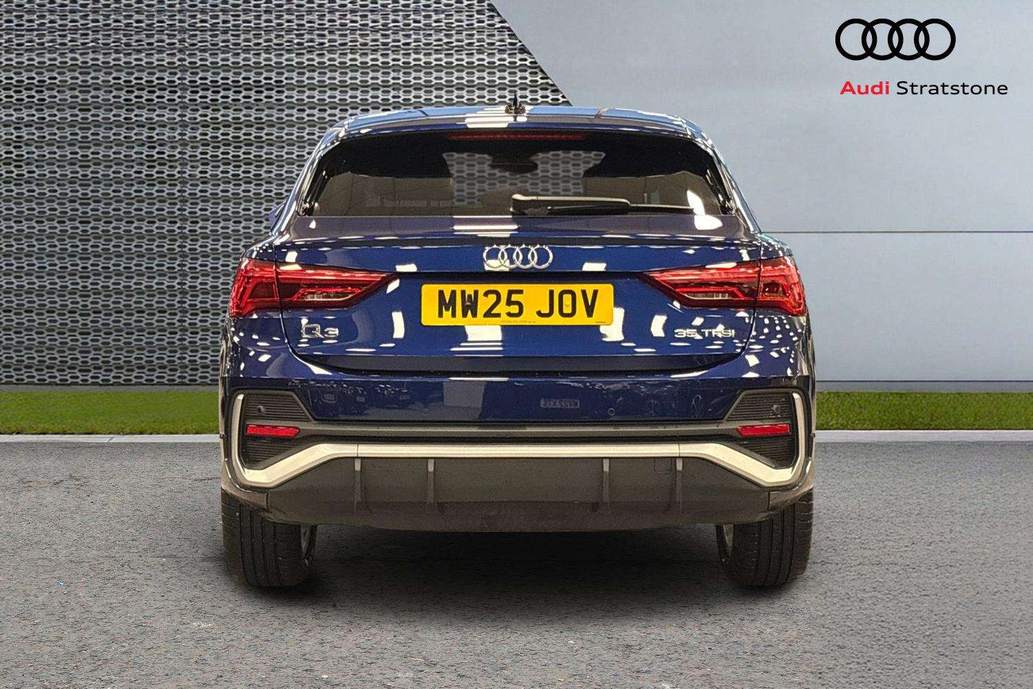 Used Audi Q3 2025 for sale - 76553190: Photo 7