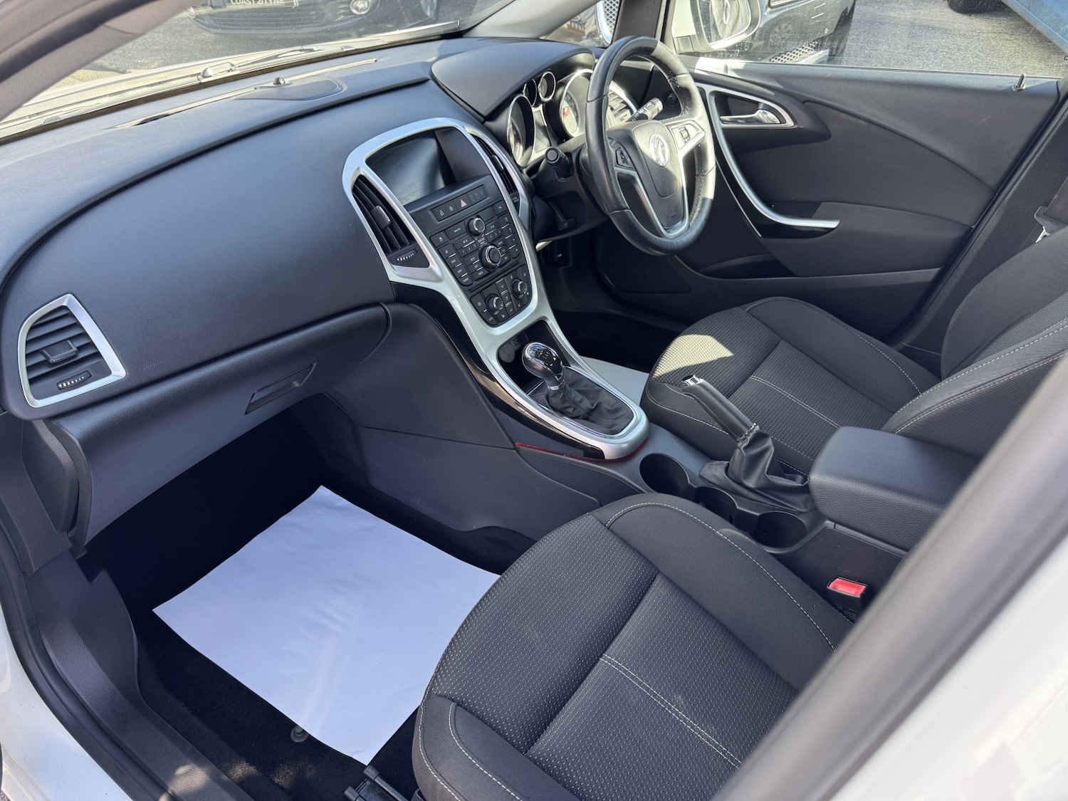 Used Vauxhall Astra 2014 for sale - 78168924: Photo 33