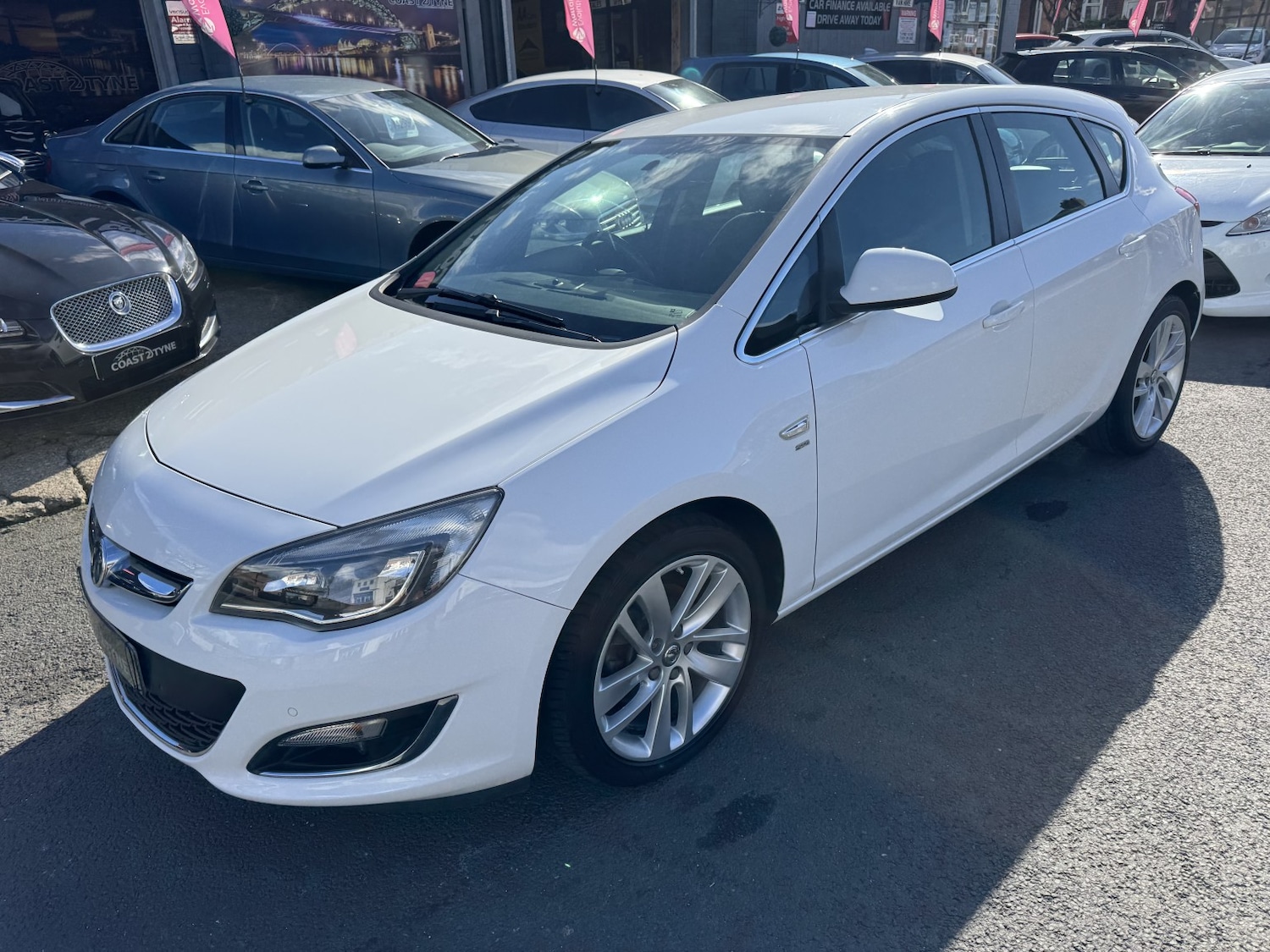 Used Vauxhall Astra 2014 for sale - 78168924: Photo 6