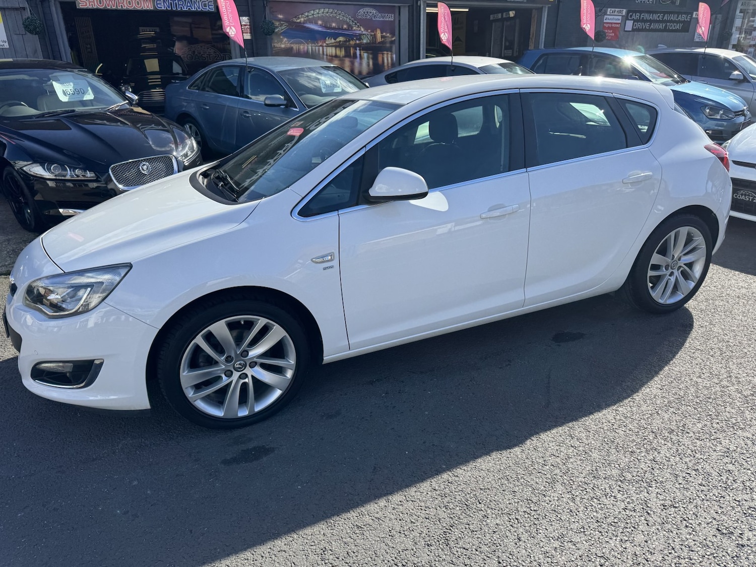 Used Vauxhall Astra 2014 for sale - 78168924: Photo 8