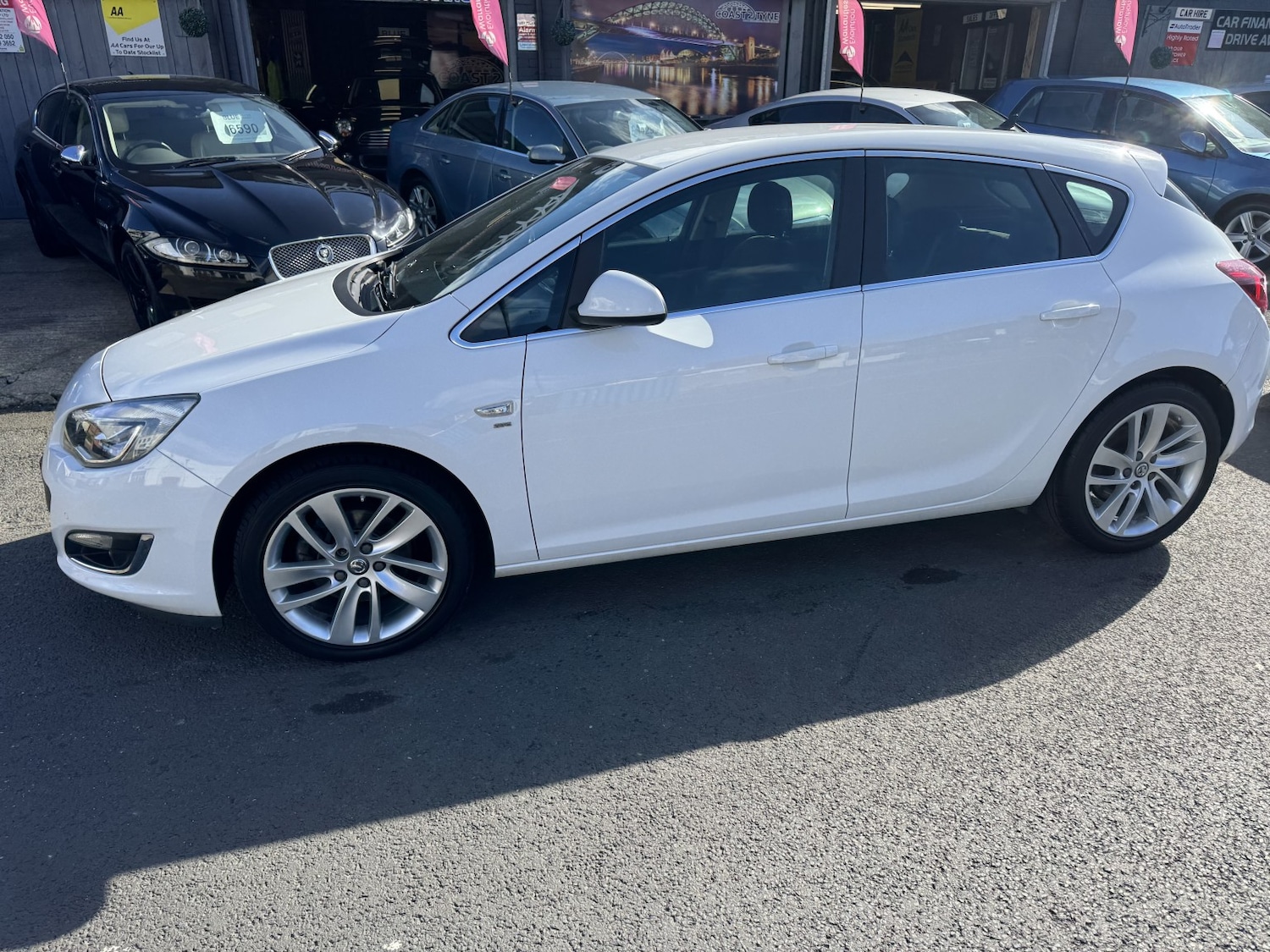 Used Vauxhall Astra 2014 for sale - 78168924: Photo 9