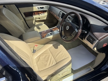 Used Jaguar XF 2009 for sale - 78683272: Photo