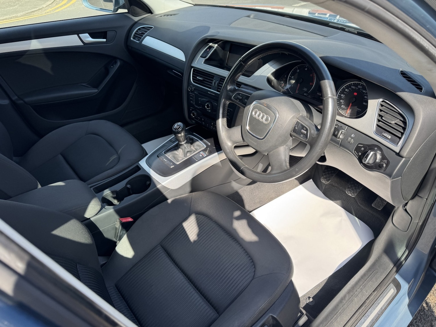 Used Audi A4 2010 for sale - 78168942: Photo 33