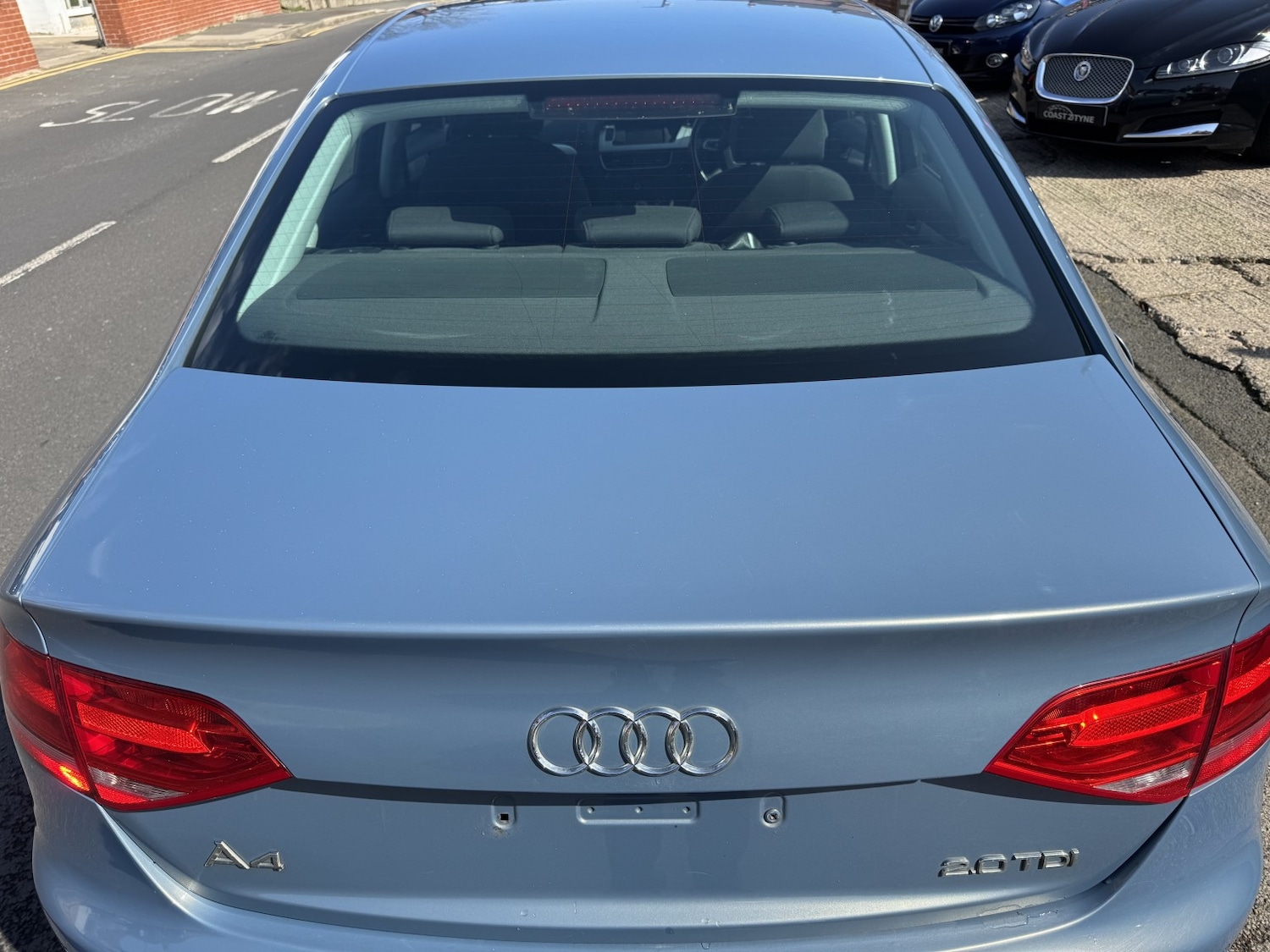 Used Audi A4 2010 for sale - 78168942: Photo 5
