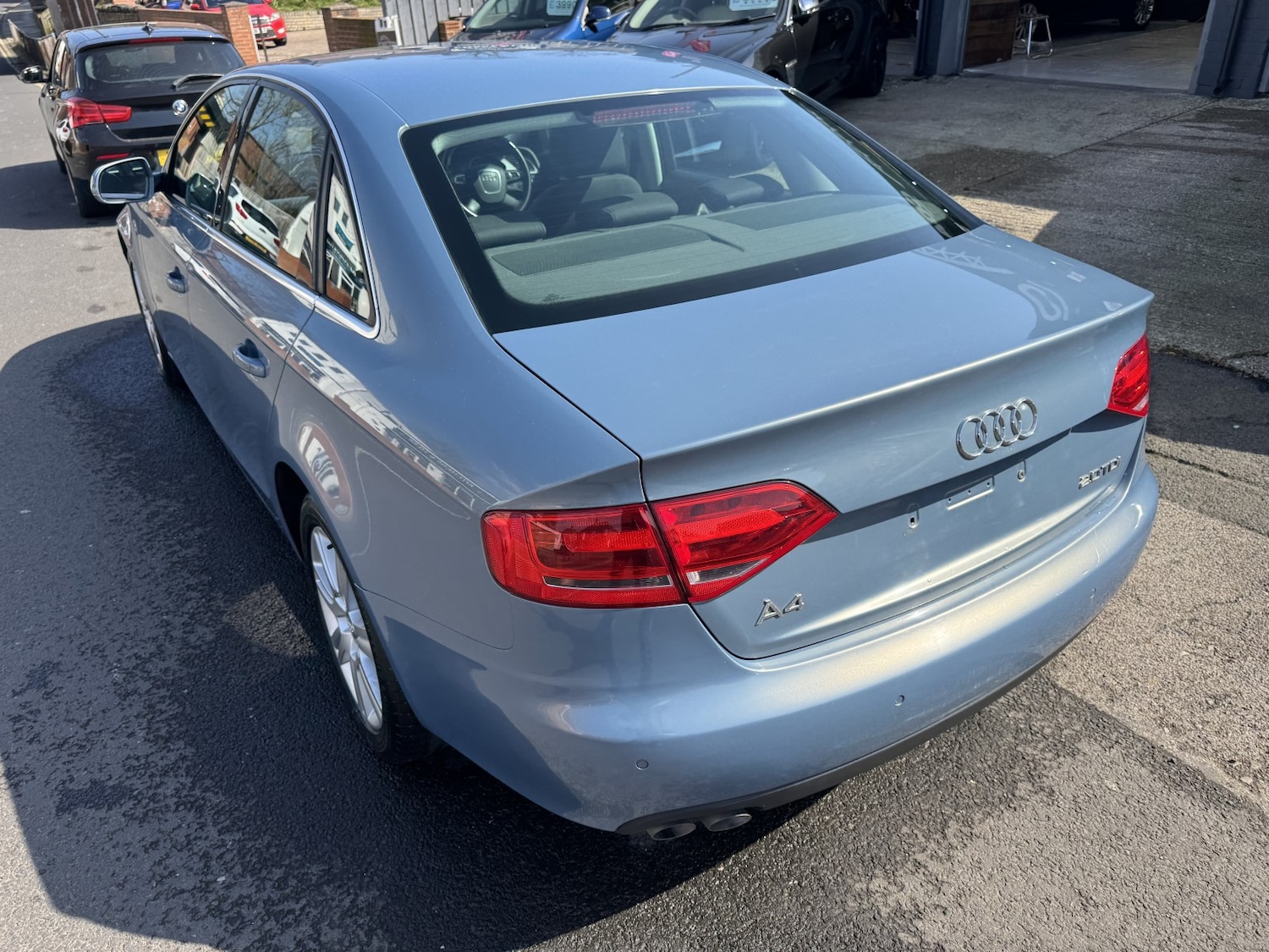 Used Audi A4 2010 for sale - 78168942: Photo 7