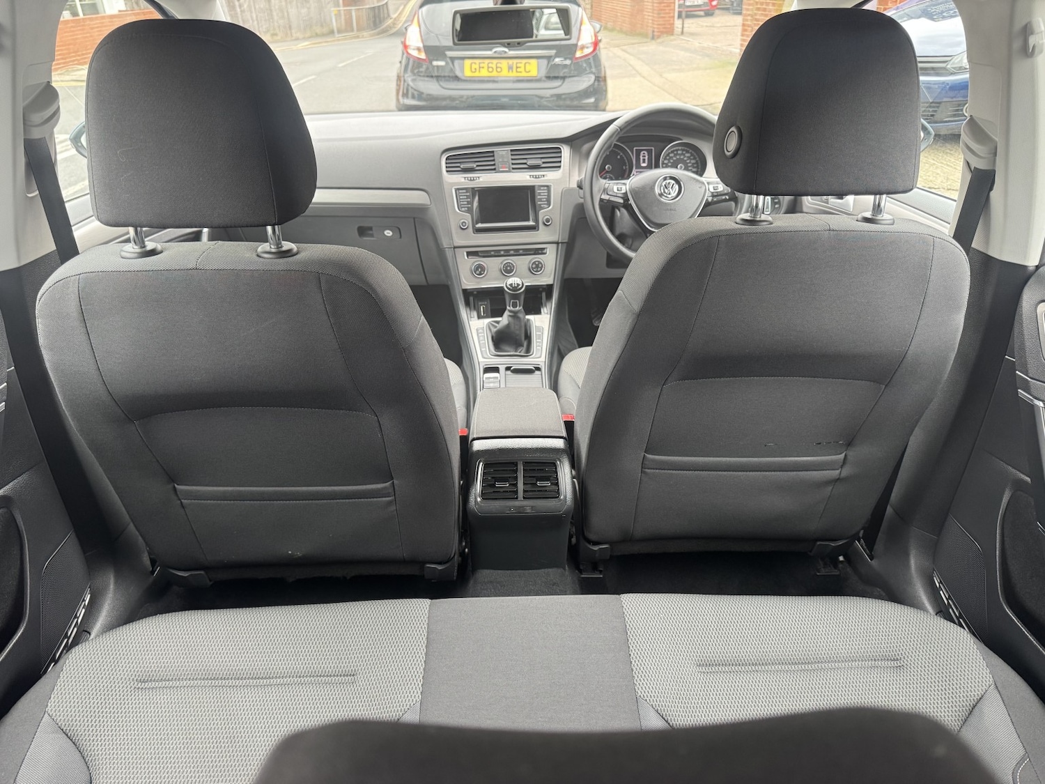 Used Volkswagen Golf 2015 for sale - 78004459: Photo 40