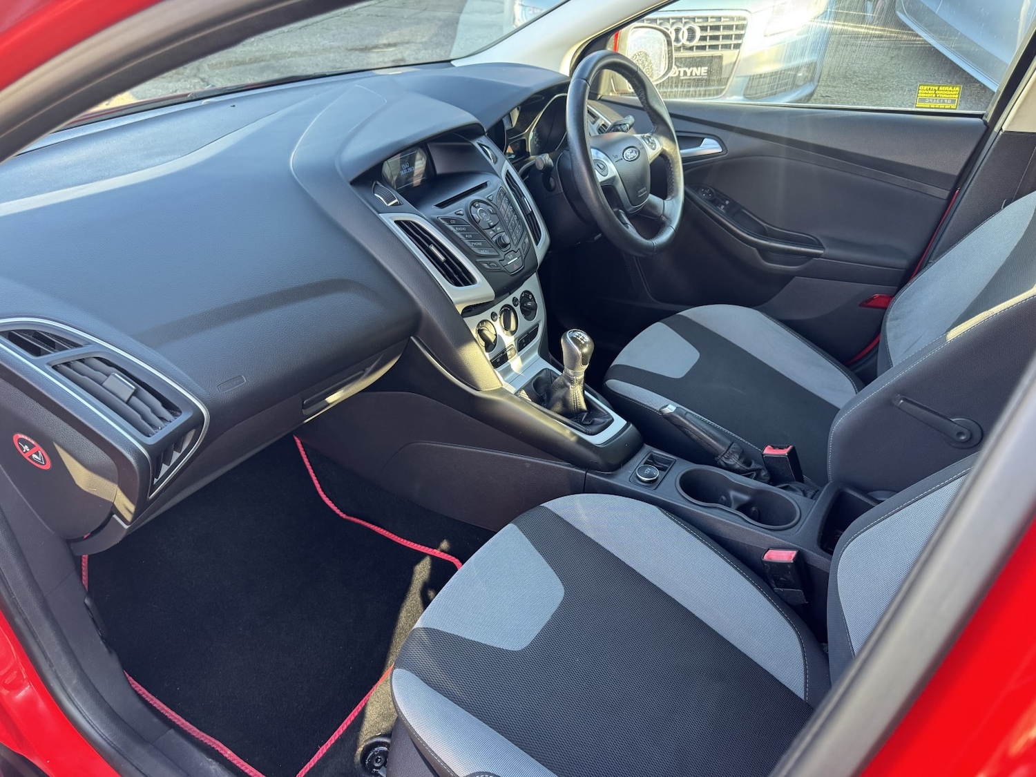 Used Ford Focus 2013 for sale - 77796888: Photo 2